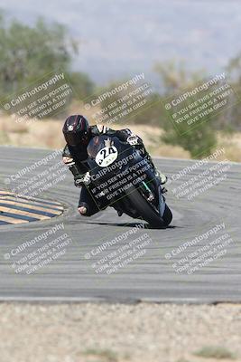 media/Oct-02-2025-Racers Edge (Thu) [[2c91cb6ab3]]/2-A Group/Session 3-Turn 7 (1130am)/